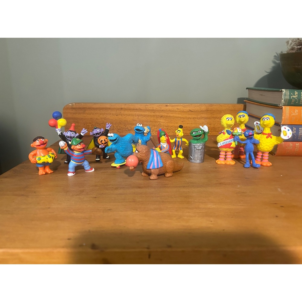 Vintage Sesame Street PVC Figurines Lot Ernie Bert Cookie Monster Big Bird 80s